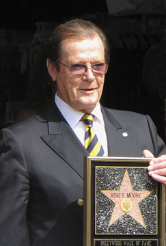 roger_moore_02.jpg